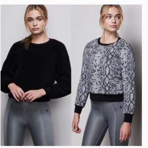 🇺🇲 Good American Black Sherpa Reversible Top!